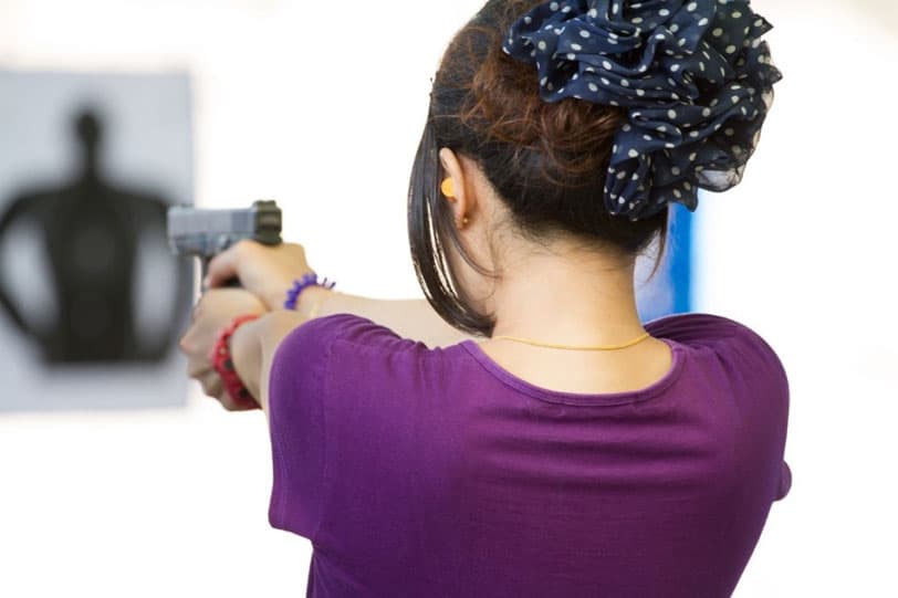 woman-shooting-at-range