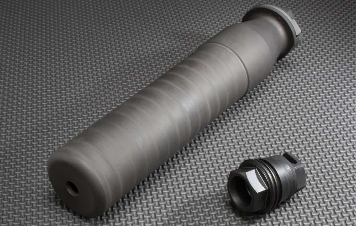 Gun suppressor attachment